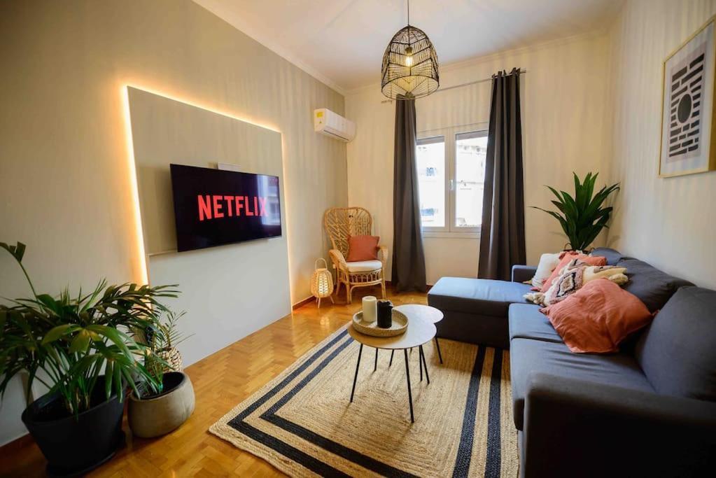 Boho Luxury 2 Bedroom Apartment, Acropolis Museum View Афины Экстерьер фото