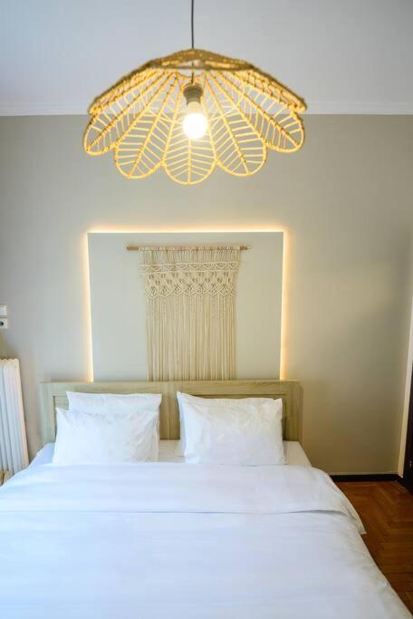 Boho Luxury 2 Bedroom Apartment, Acropolis Museum View Афины Экстерьер фото