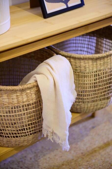 Boho Luxury 2 Bedroom Apartment, Acropolis Museum View Афины Экстерьер фото