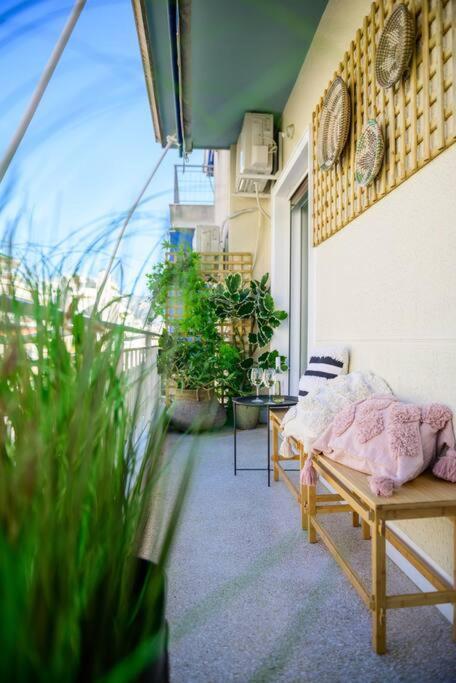 Boho Luxury 2 Bedroom Apartment, Acropolis Museum View Афины Экстерьер фото
